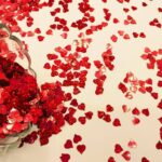 Descubre el impacto visual del confeti en la decoración de bodas