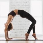 Domina las posturas de yoga más avanzadas: ¿Cuánto tiempo se requiere?