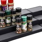 Organiza tus especias con nuestro especiero de diseño moderno