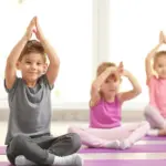 Yoga para niños: mejora el sueño y promueve su bienestar