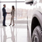 Cómo mejorar la negociación en ventas internacionales de automóviles